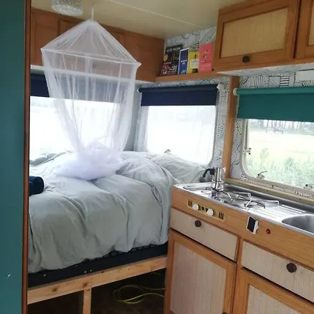 营地 Cute Little Caravan For 2 In Old Orchard *